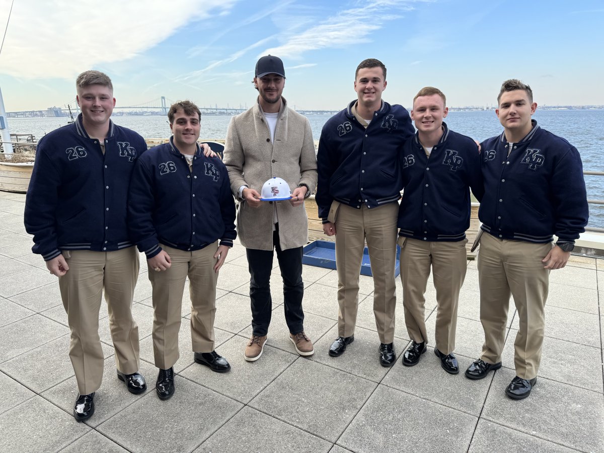 USMMA Baseball tweet media