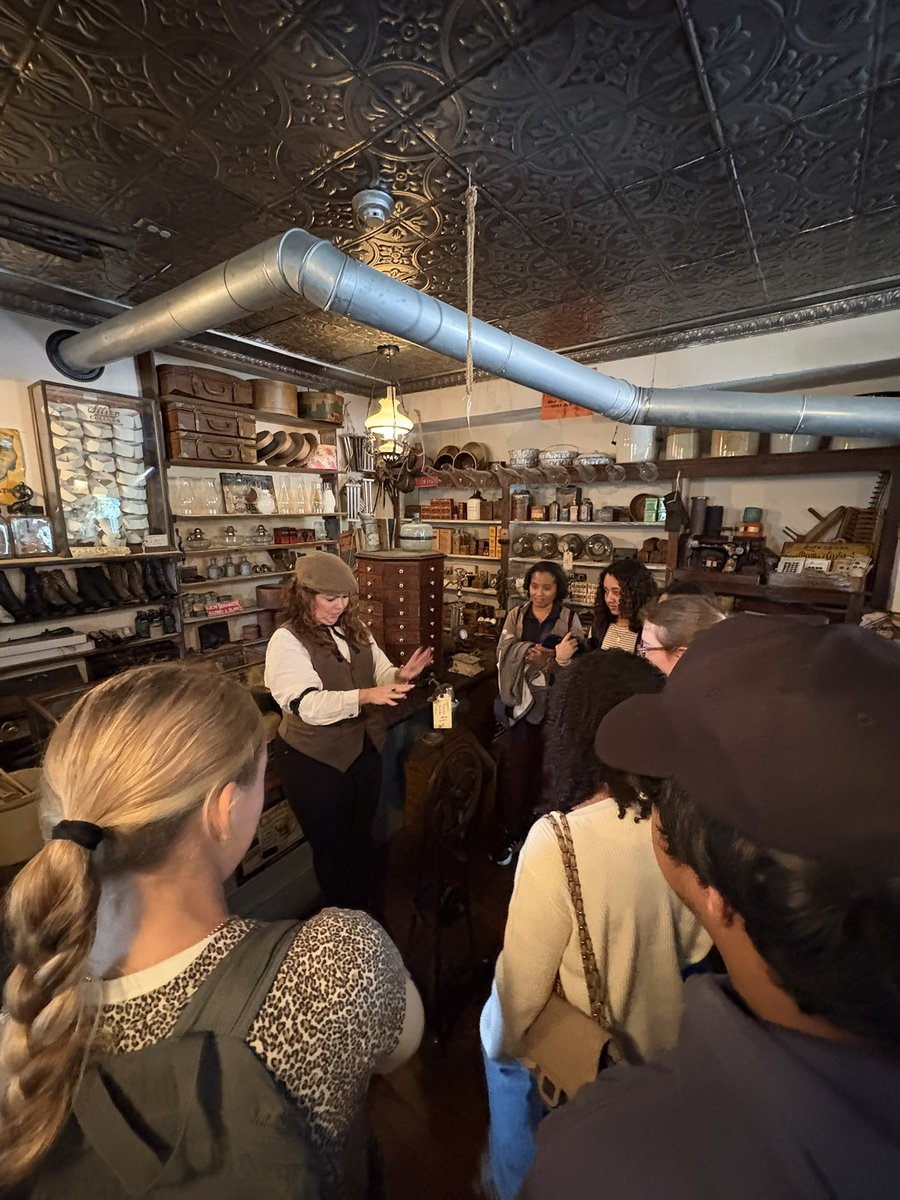 HCPS World and Dual Language tweet media