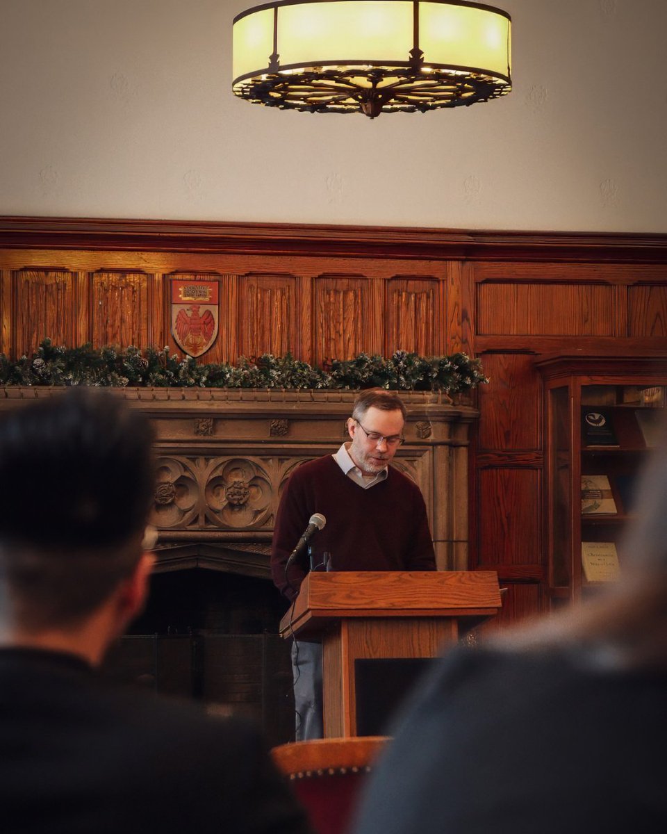 The University of Chicago tweet media