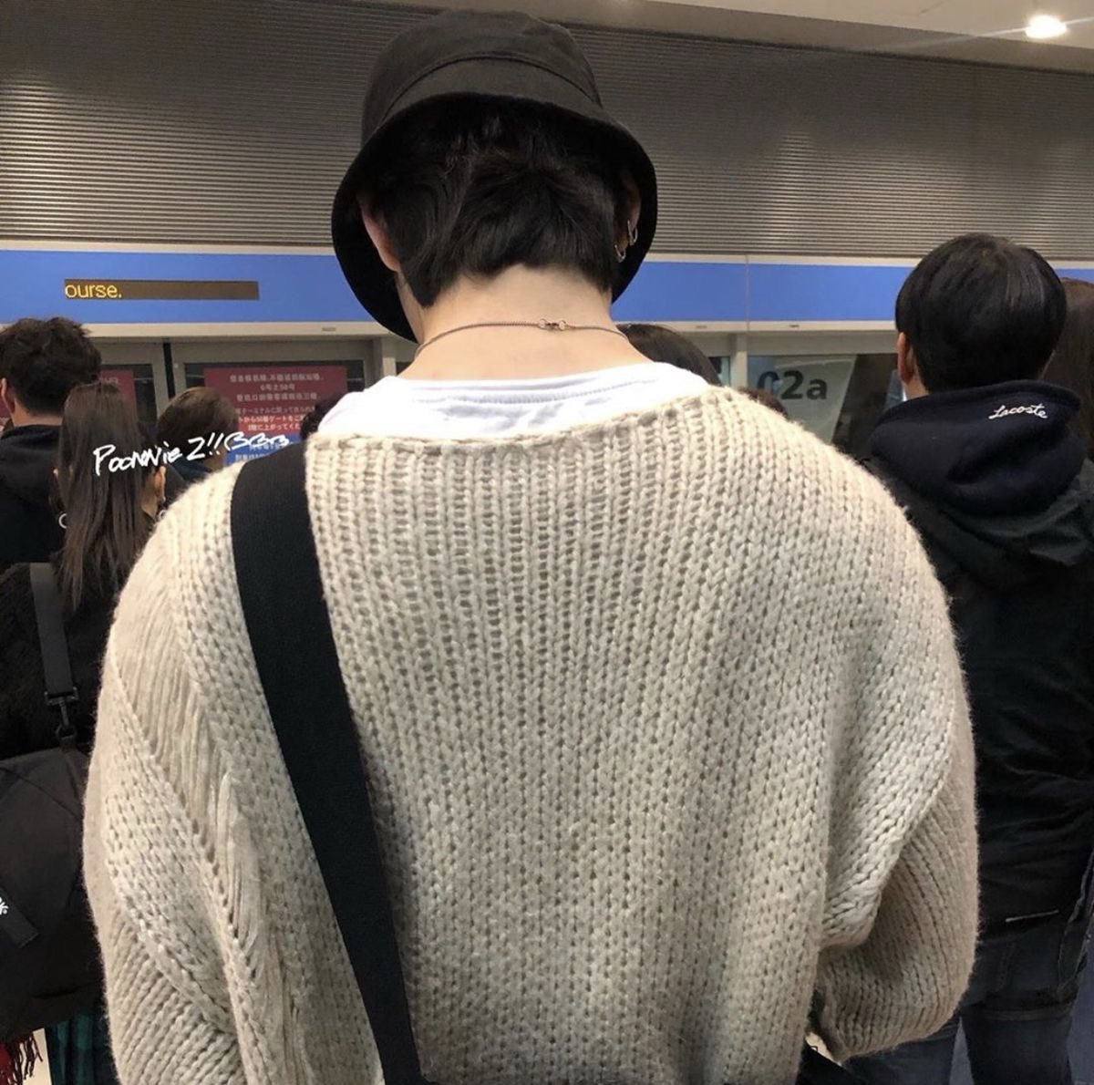 whodeff's tweet image. 오늘의 주제: 임재범의 넓고 매력적인 등판 🫠

#JAYB #제이비