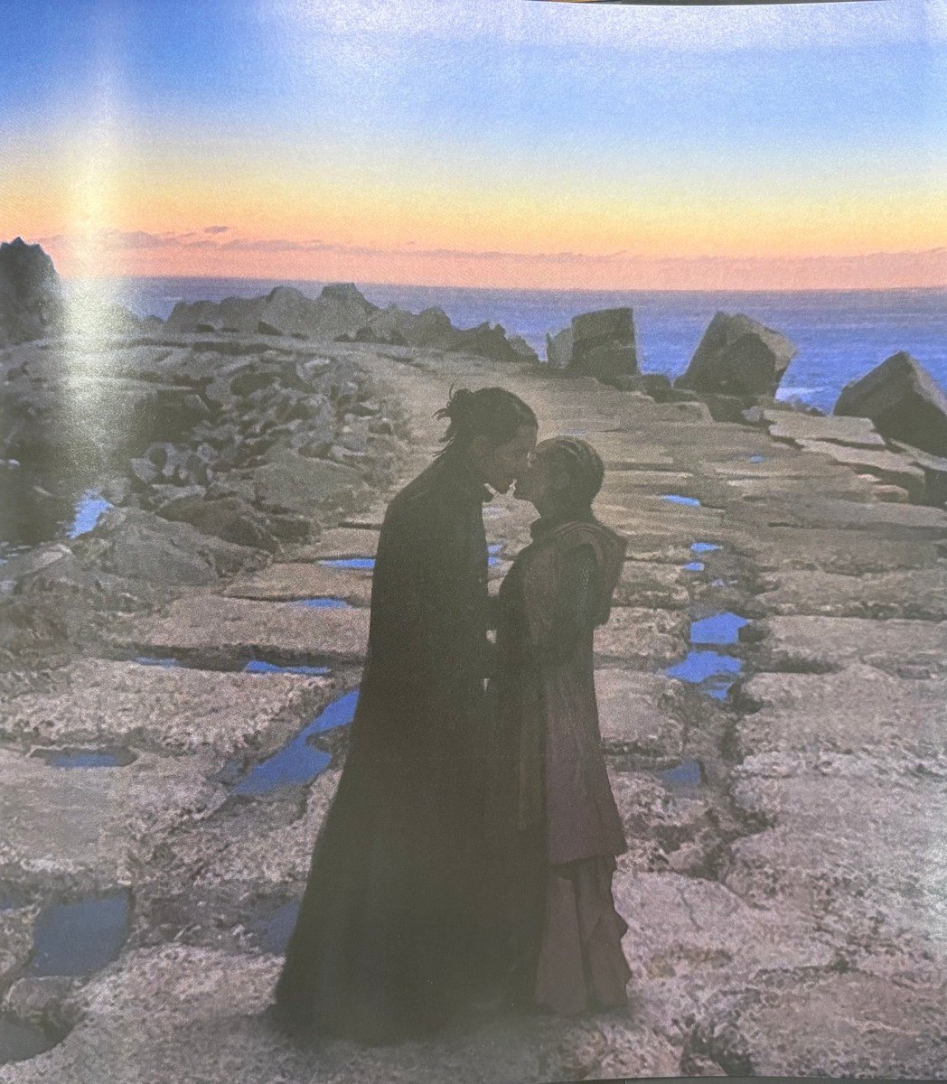 hauntxmexthen's tweet image. I just fell to my fucking knees #SaveTheAcolyte