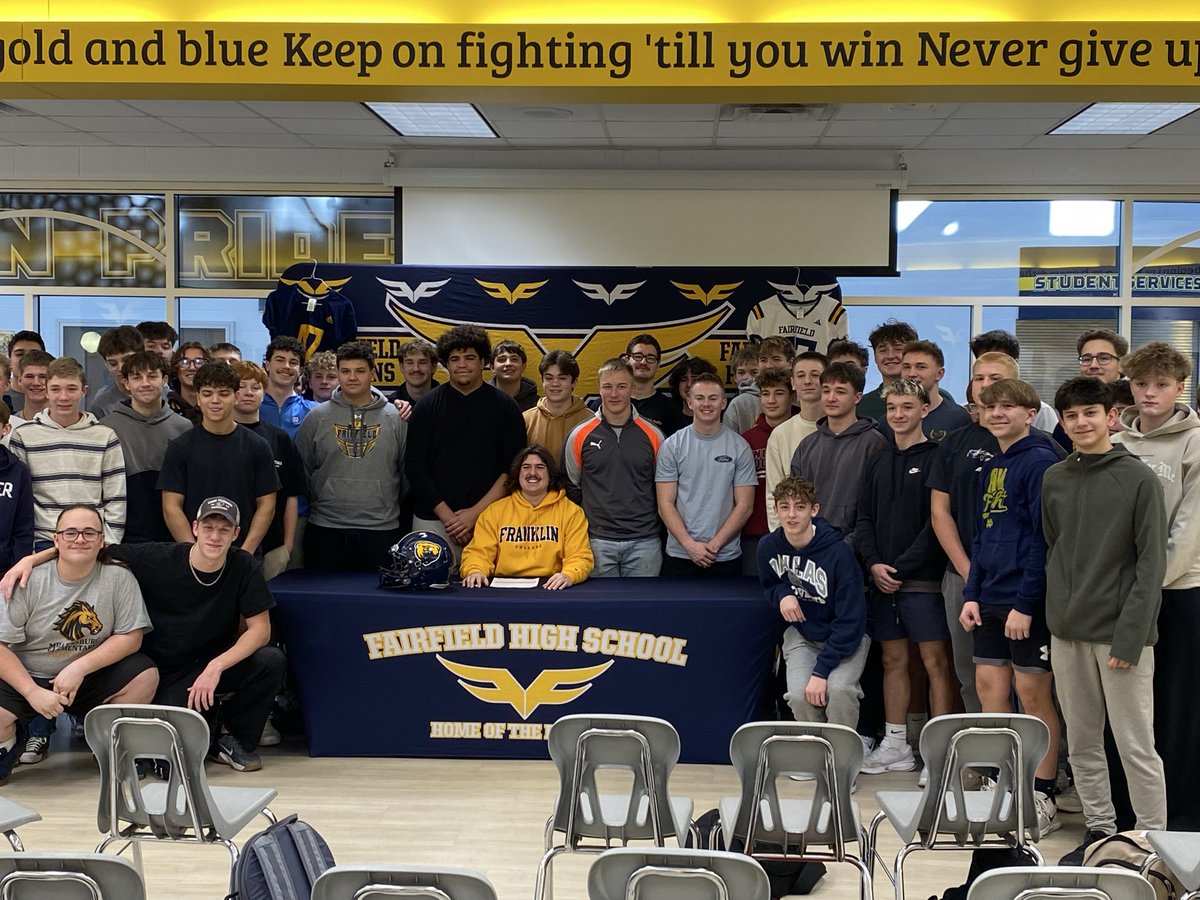 Fairfield Falcon Football tweet media