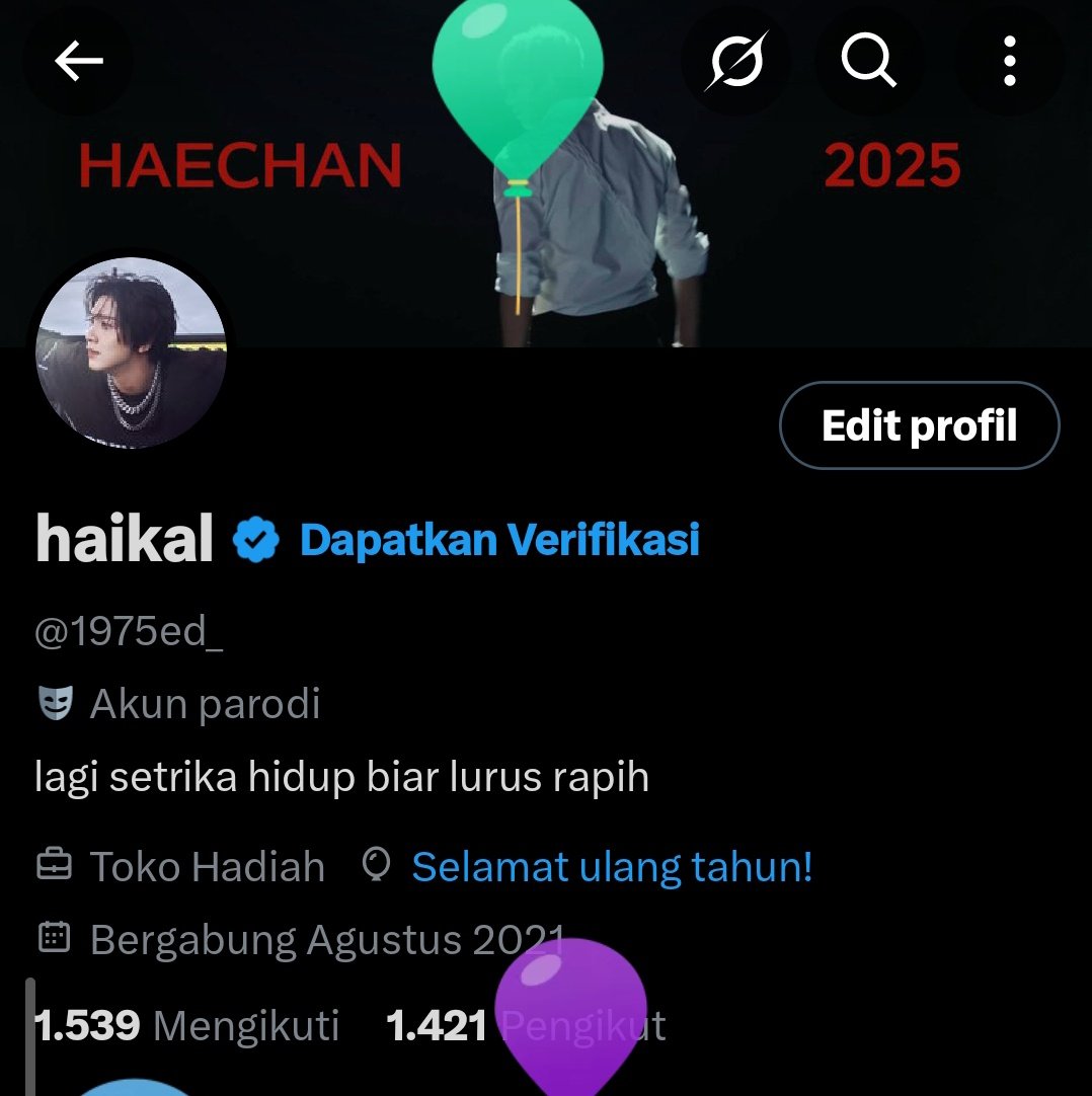 1975ed_'s tweet photo. selamat hari haikal sedunia https://t.co/xK1uKvPJW4