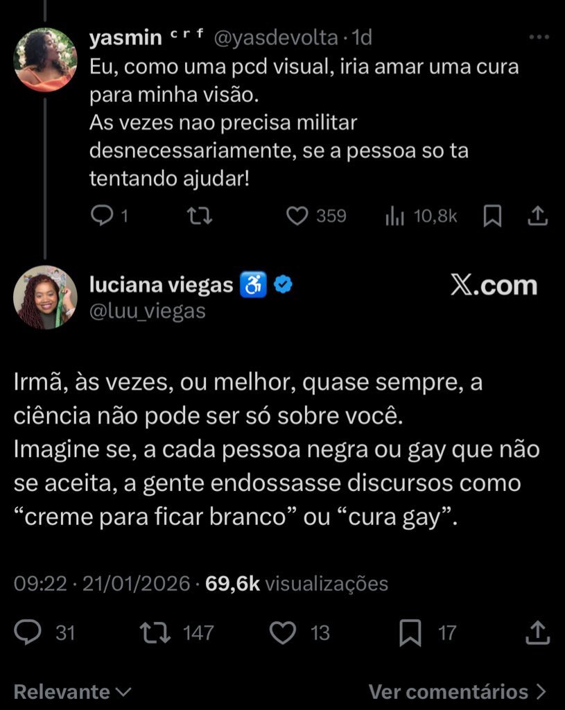 Candidata fortíssima a pior tweet do ano, hein. E ainda estamos em janeiro