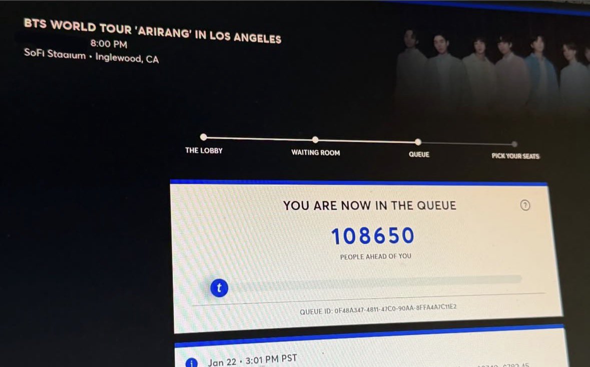 quackity si alcanzas lugar en la sección A 

Afuera 💜
