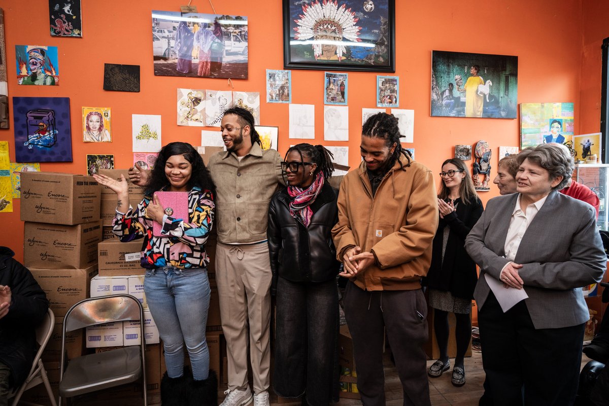 We are so grateful for the amazing community of JP. Today, JP Fights Back presented 4 local programs w/$4k to combat food insecurity. These funds were raised thru a neighborhood leafleting campaign in Nov that brought out 200+ volunteers.  A testament to the power of community.