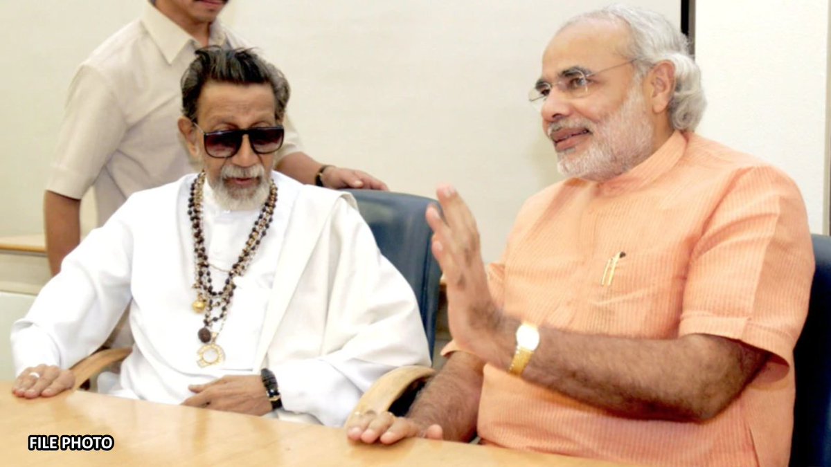 महाराष्ट्राच्या सामाजिक-राजकीय परिदृश्यावर खोलवर प्रभाव टाकणारे 
दिवंगत मा. बाळासाहेब ठाकरे यांच्या जन्मशताब्दीनिमित्त, या दिग्गज व्यक्तिमत्त्वाला  भावपूर्ण  आदरांजली.

तीक्ष्ण बुद्धिमत्ता, प्रभावी वक्तृत्व आणि ठाम विचारसरणीसाठी ओळखले जाणारे बाळासाहेब जनतेशी एक अद्वितीय नाते जपून