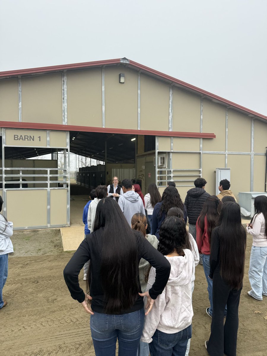 SUMMIT COLLEGIATE HIGH SCHOOL tweet media