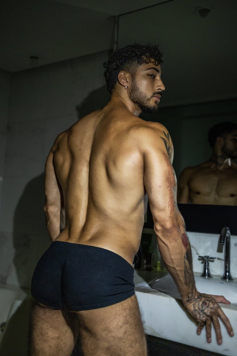 MARKIN WOLF tweet media