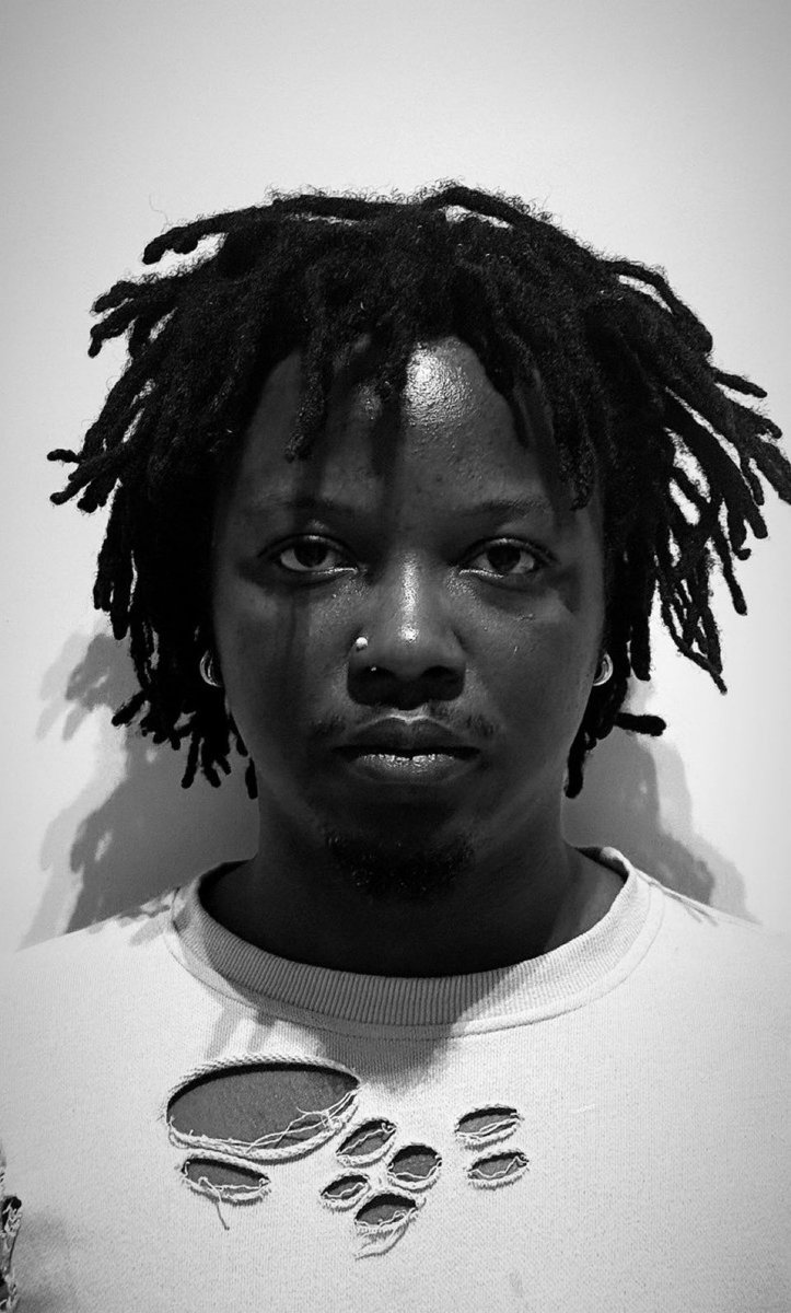 TheUpperEnt's tweet image. TAKE YOUR FLOWERS MAGICSTICKS 💐 

INSANE PRODUCTION 🔥