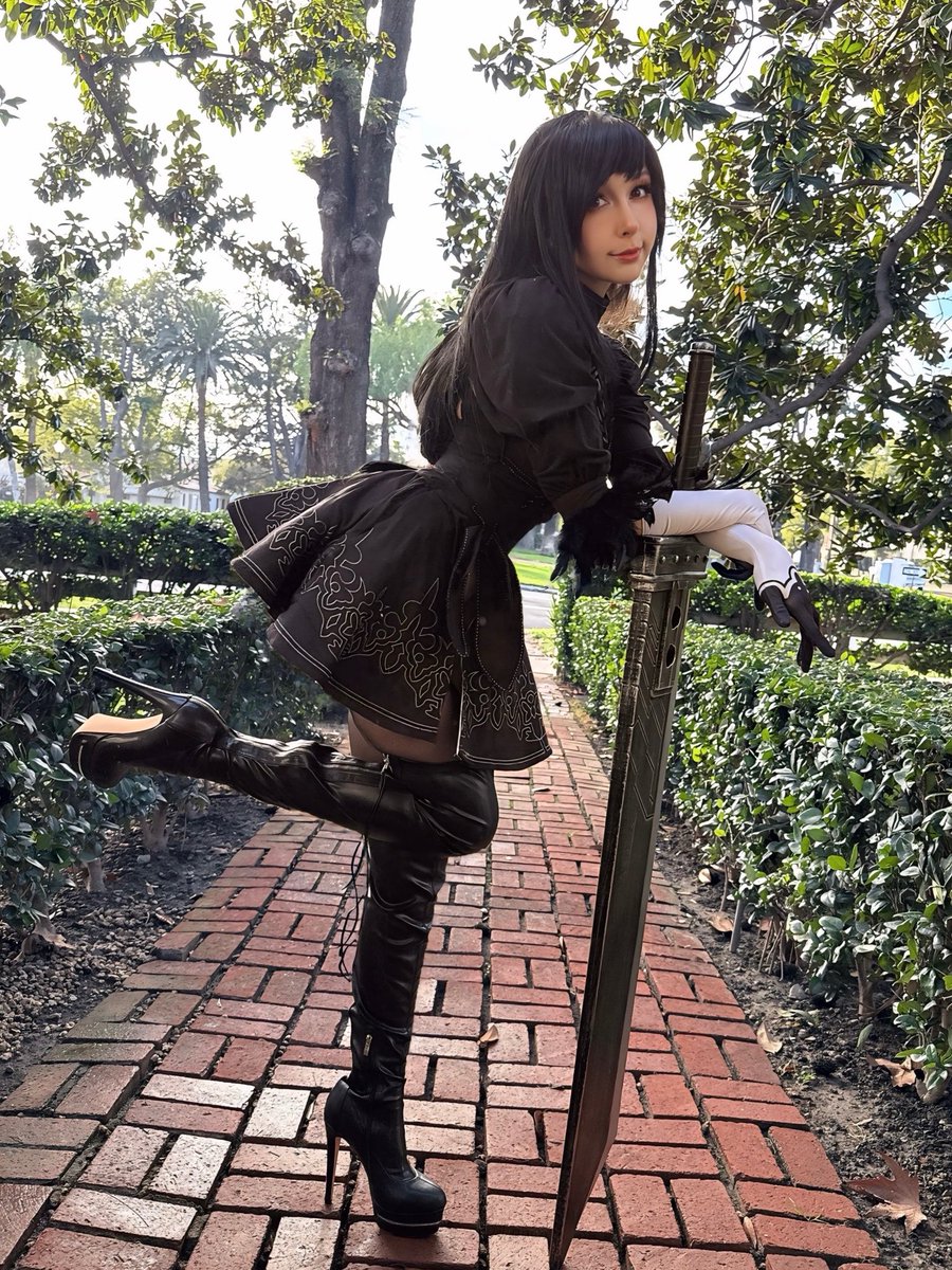 2B x Tifa 🖤🖤🖤