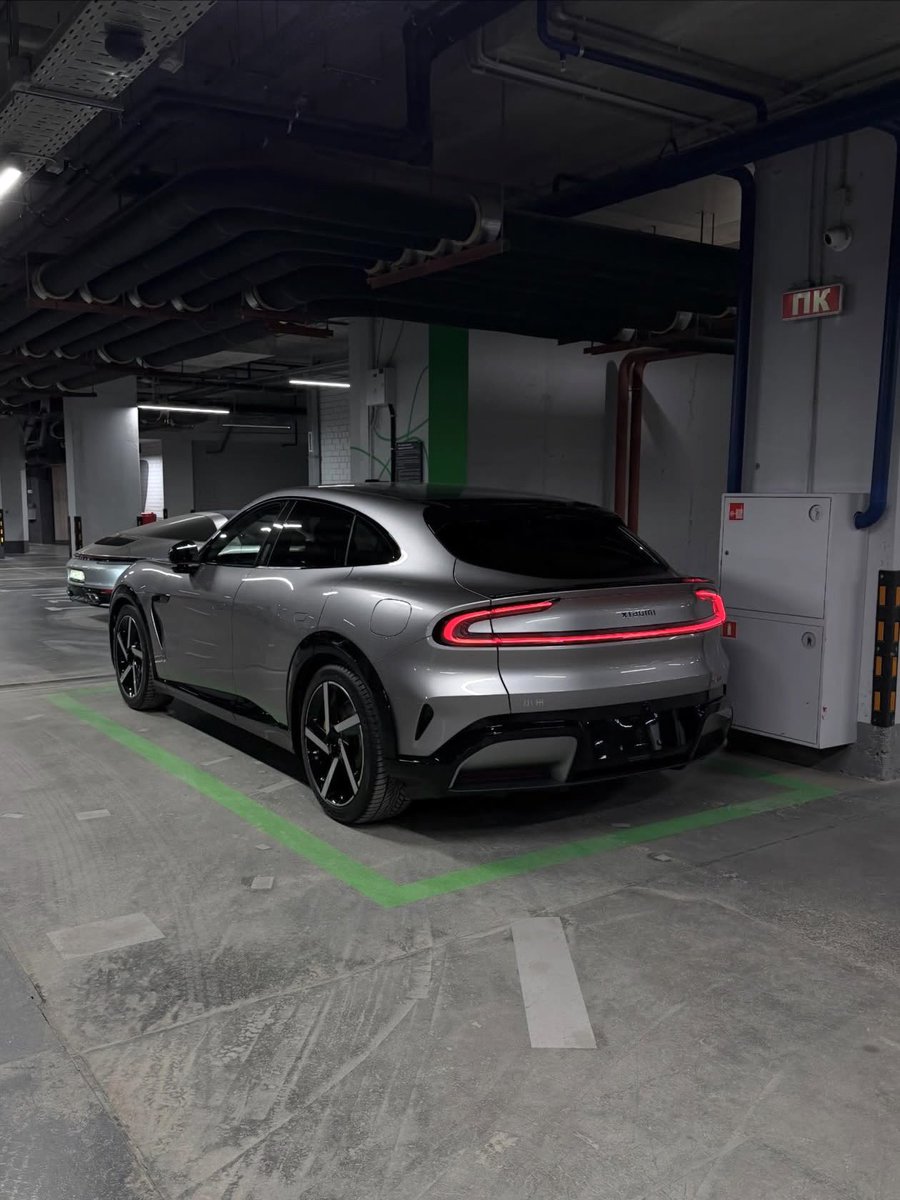 BenGeskin's tweet image. Xiaomi YU7 🤤🔥