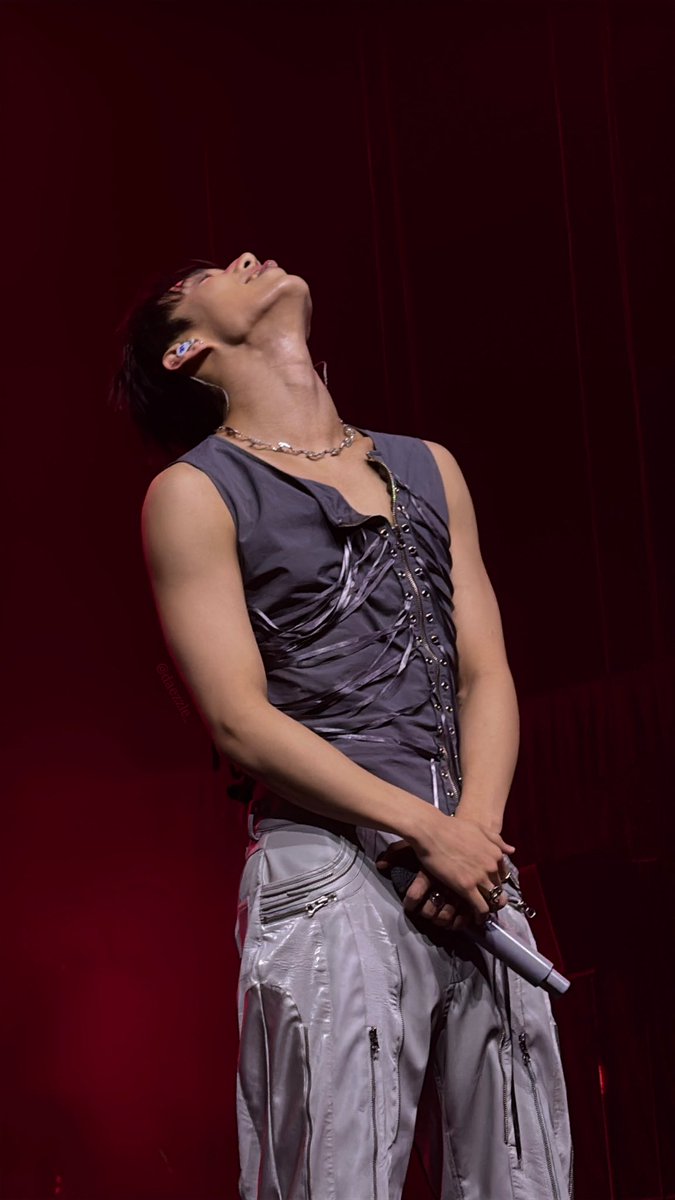 260122 P1harmony in Gdansk 
Hwang Intak… I lose my shi- ♨️

#P1harmonyMostWantedTour 
#P1harmonyinEurope #MOSTWANTEDInGdansk #intak
#인탁 #황인탁  <a href="/P1H_official/">P1Harmony official</a>