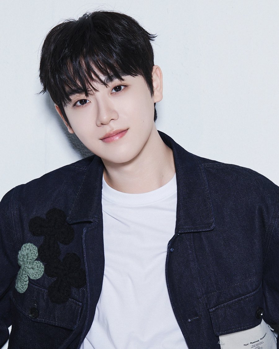 goldstar_0514's tweet image. 260123 동현이 네이버 공식 팬카페 
[RUN x DONG HYUN] 
NEW PROFILE 3 뉴 프로필 #금동현