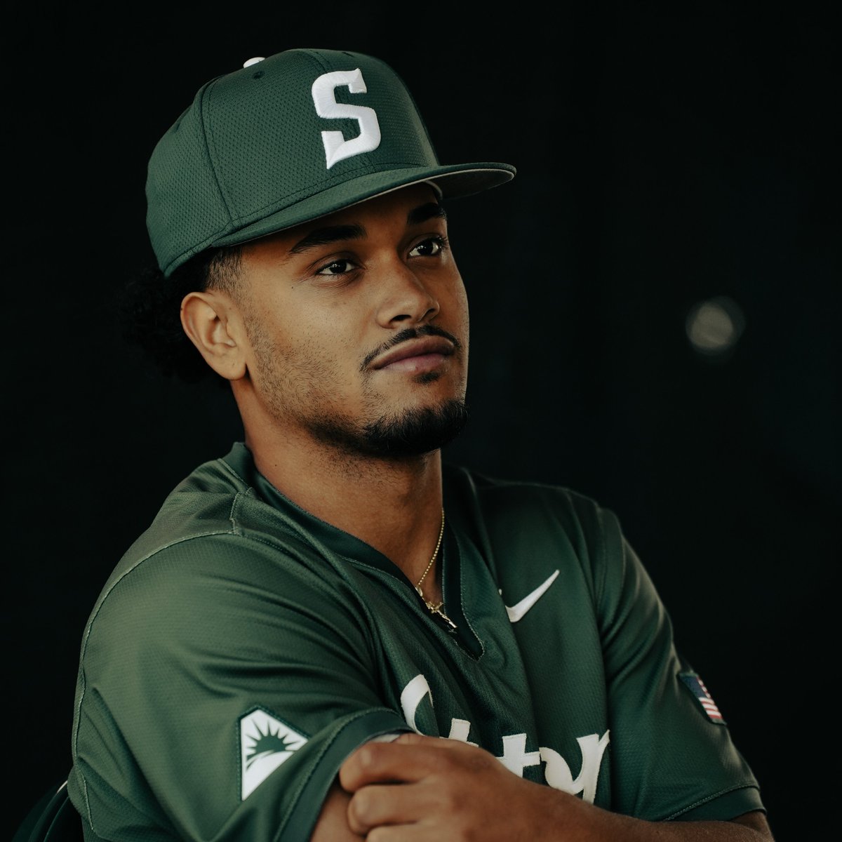 StetsonBaseball's tweet photo. Caught in between takes ๐ธ
#GoHatters | #DefendTheMAC | @StetsonHatters https://t.co/a6a9nb3ar9