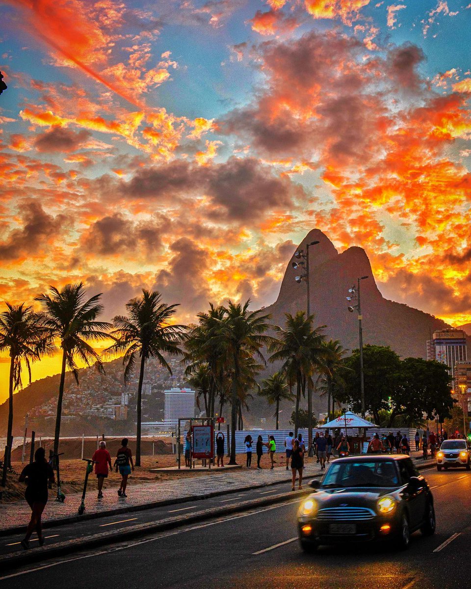 Viviifernande's tweet image. Ipanema, Rio de Janeiro.

Registro de 2021 por Andre Cyriaco.

Linda fotografia!