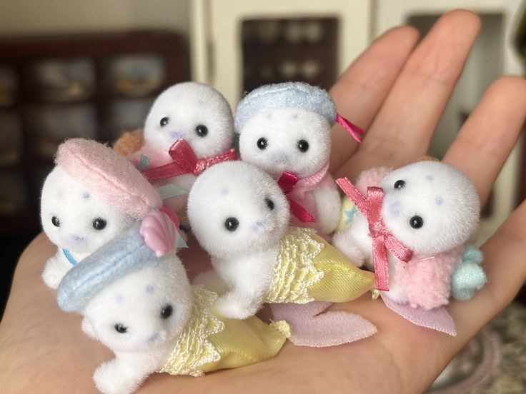 /ᐠ - ˕ -マ (@lovesickdoe) on Twitter photo 