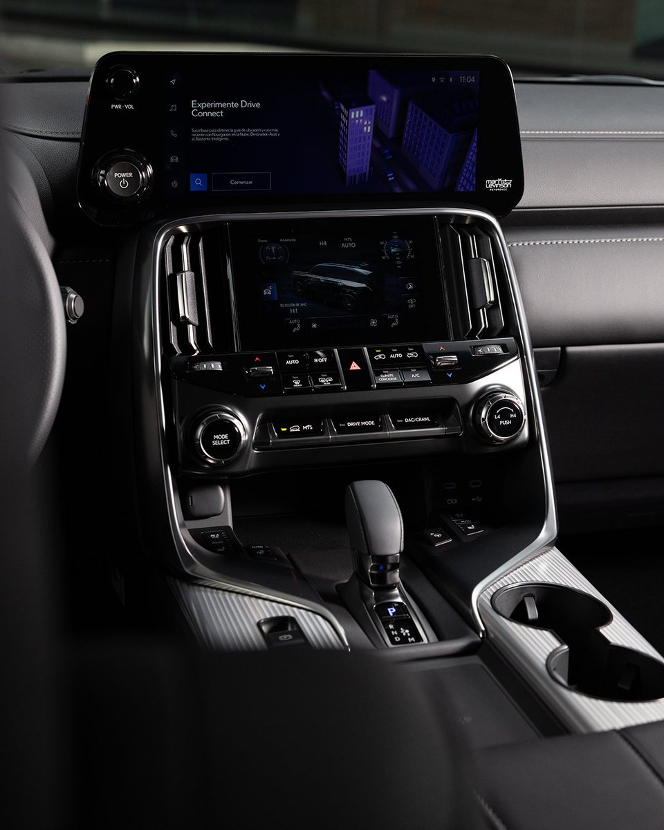 Lexus México tweet media