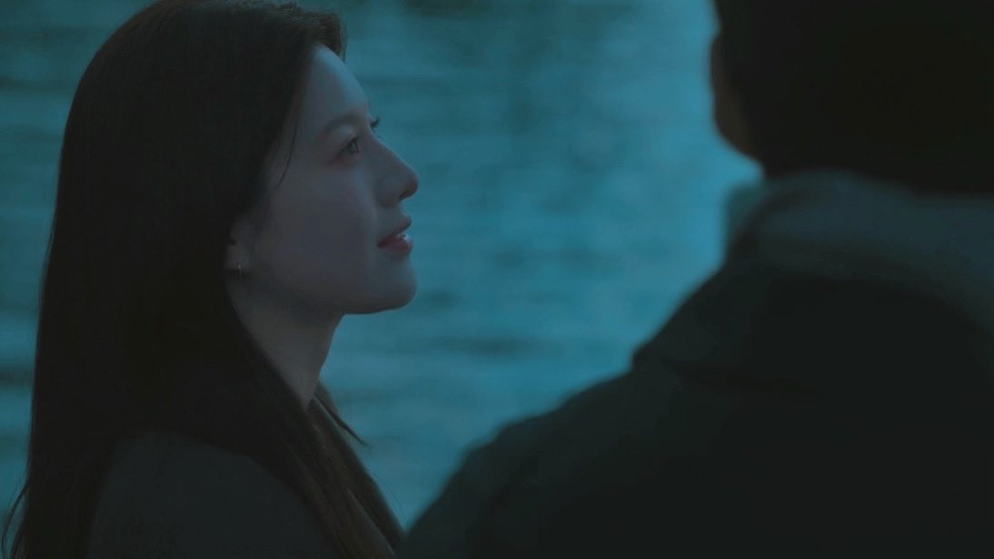 muheeping's tweet image. “i keep seeing auroras” 

—#CanThisLoveBeTranslated