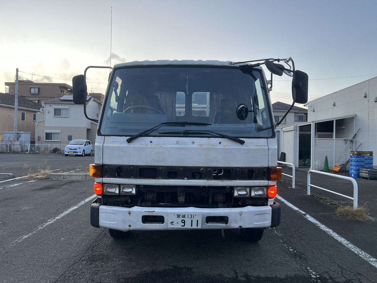Retttsu's tweet photo. W6コンバージョンに向けて少しずつ進んでおります
やっぱり角目4灯だよね〜 https://t.co/9PjMLtpwbs