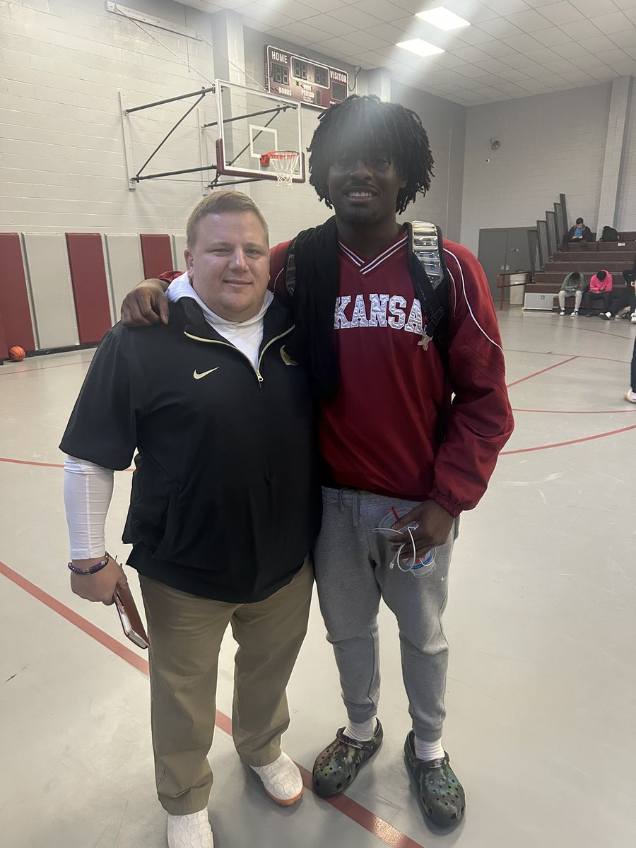 Pocola Football tweet media