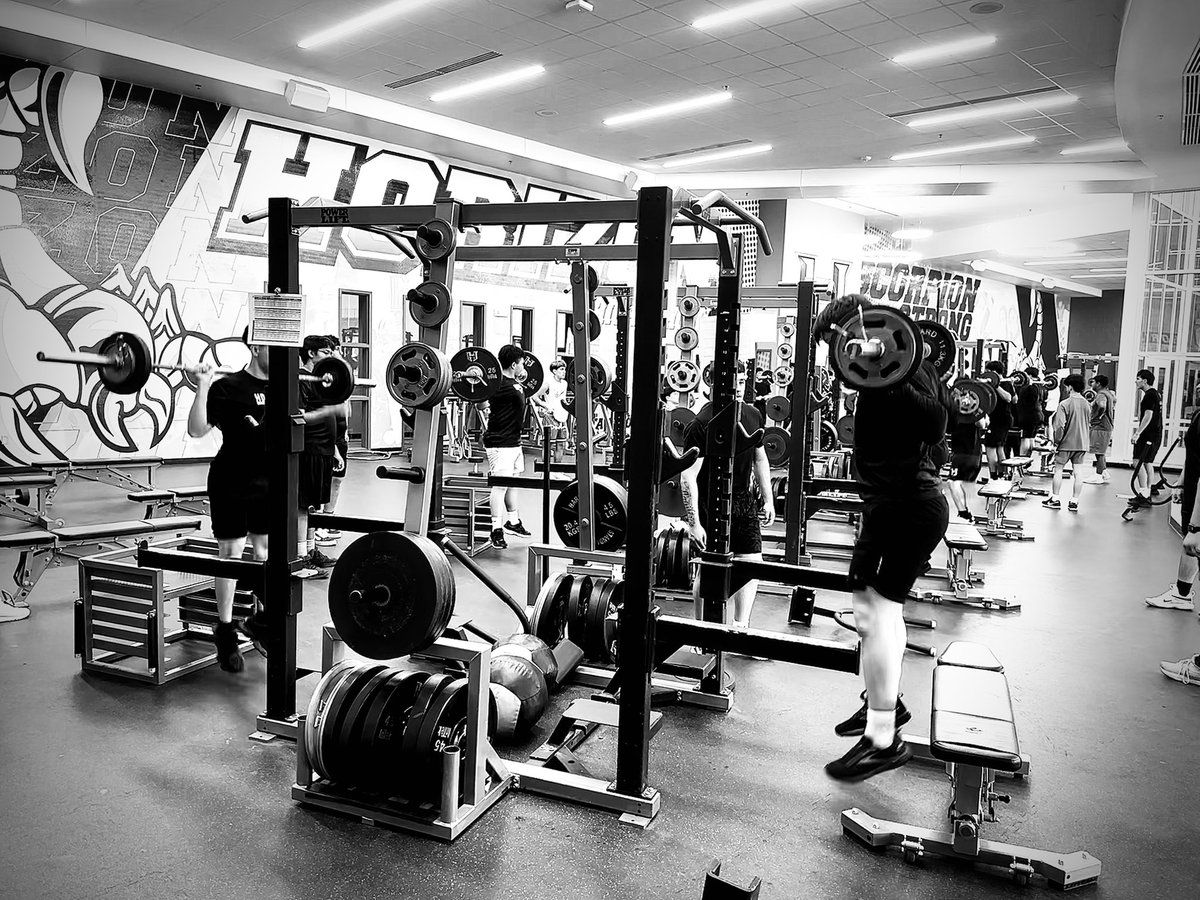 Horizon_FB's tweet image. OpportUNITY at work in Horizon City, TX.
#RepTheH #ScorpionStrong #LEAD