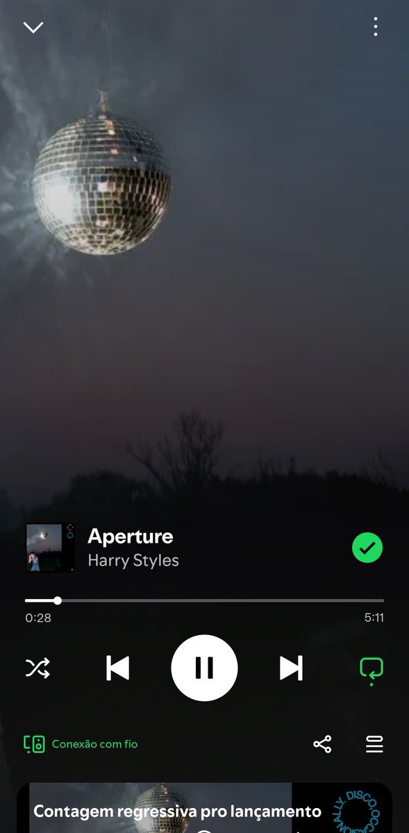 giserious's tweet image. Meu deus, que música perfeita (27 segundos