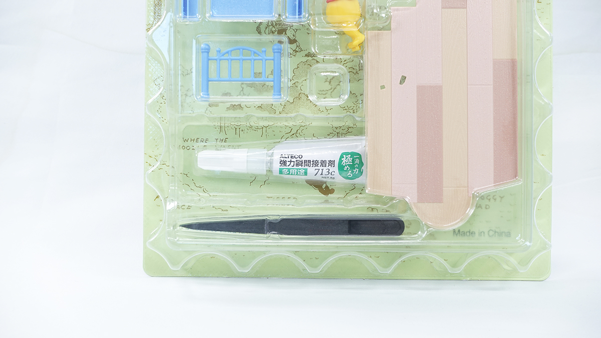 alteco_official's tweet photo. 1月6日発売📦
週刊「つくって あつめる プーさんと森の仲間たち」創刊号にアルテコ瞬間接着剤 713cが同梱されています✨
瞬間接着剤を買わなくてもすぐ作り始められます

商品サイト：https://t.co/zye5S18mqK

#デアゴスティーニ https://t.co/Wqbk7Cawso