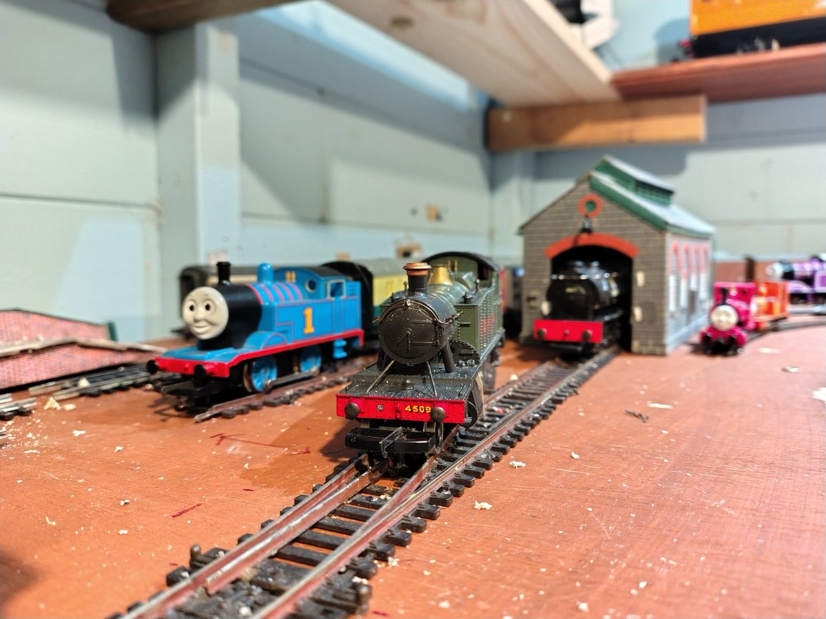 conductor165 tweet media