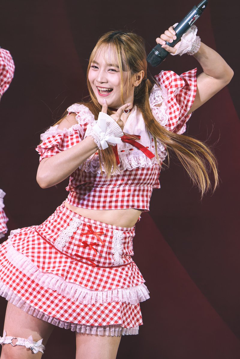 SkipWorkfor48TH's tweet image. CGM48 @ Terminal Rama 3 [2025-06-08] (MEI Part)

***  ลงรูปที่ดองไว้ครับ ***
เป็นซิงที่ชอบชุดทั้งเพลงหลัก และเพลงรองเลย
และ เหมย ช่วงนั้นคือ perf สะกดสายตามาก

อัลบั้ม
tinyurl.com/283uskuu

#CGM48
#MeiCGM48