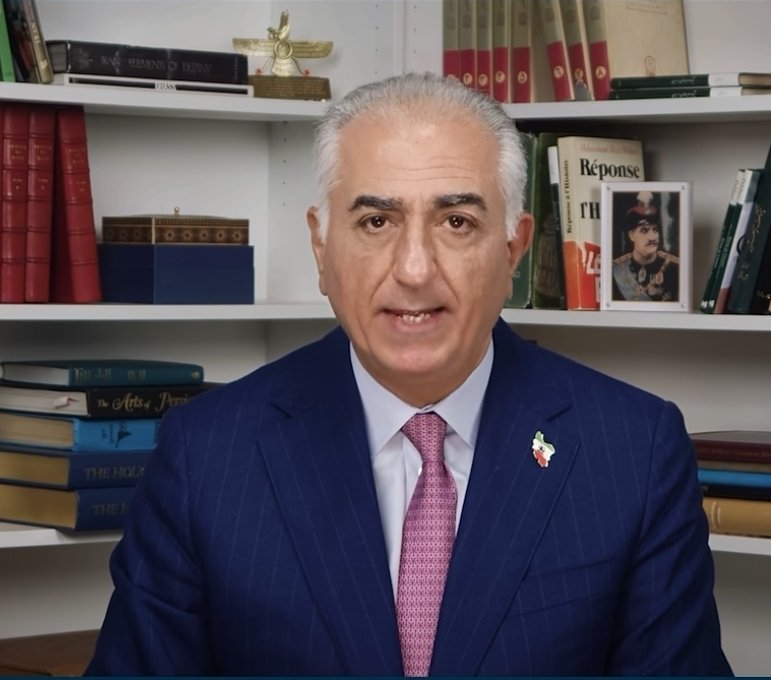 "رضا شاه" دوم برازنده ات است مرد. بمانی برای ما، شاهنشاه!
#جاویدشاه