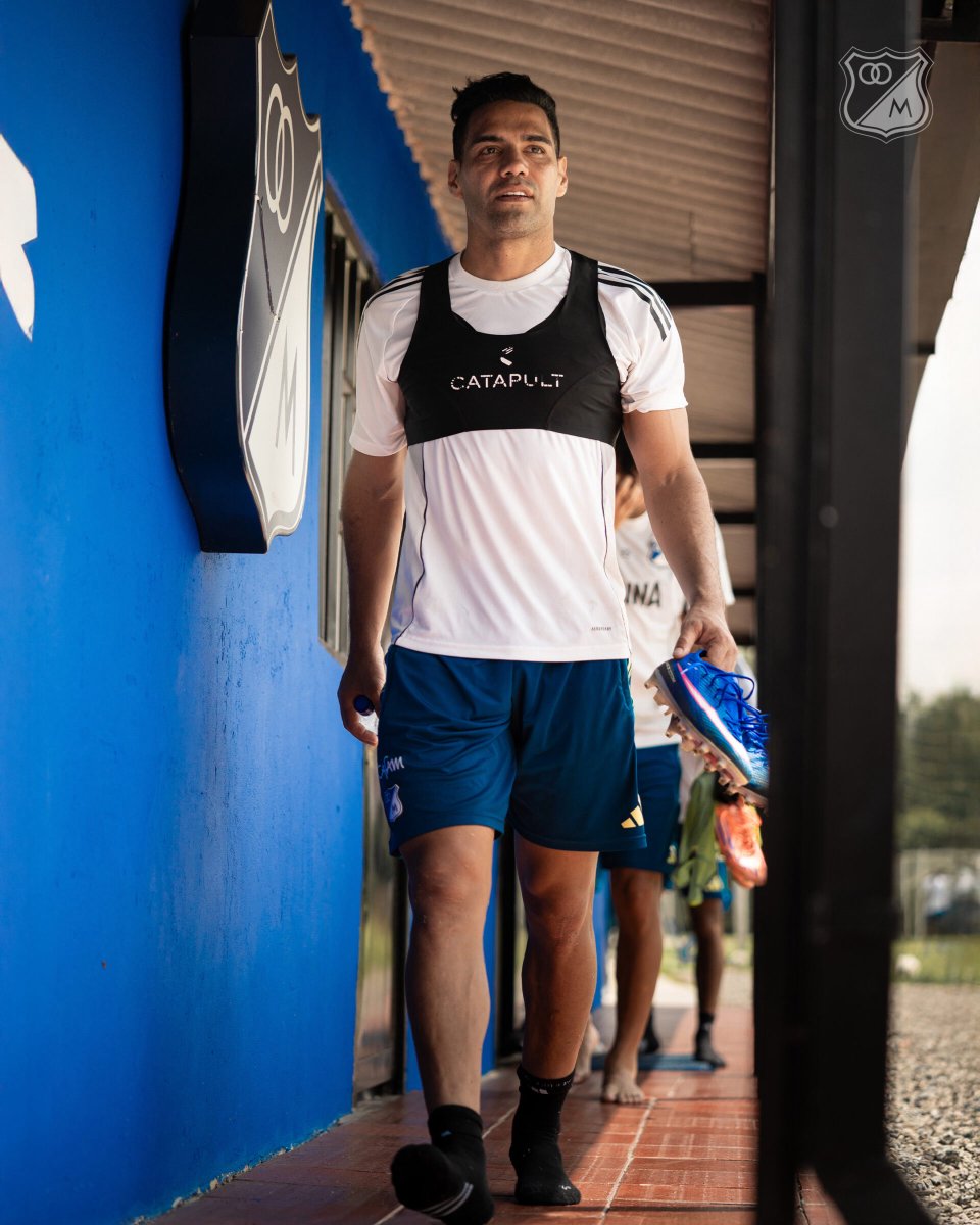 Millonarios De Colombia (@millosdcolombia) on Twitter photo 