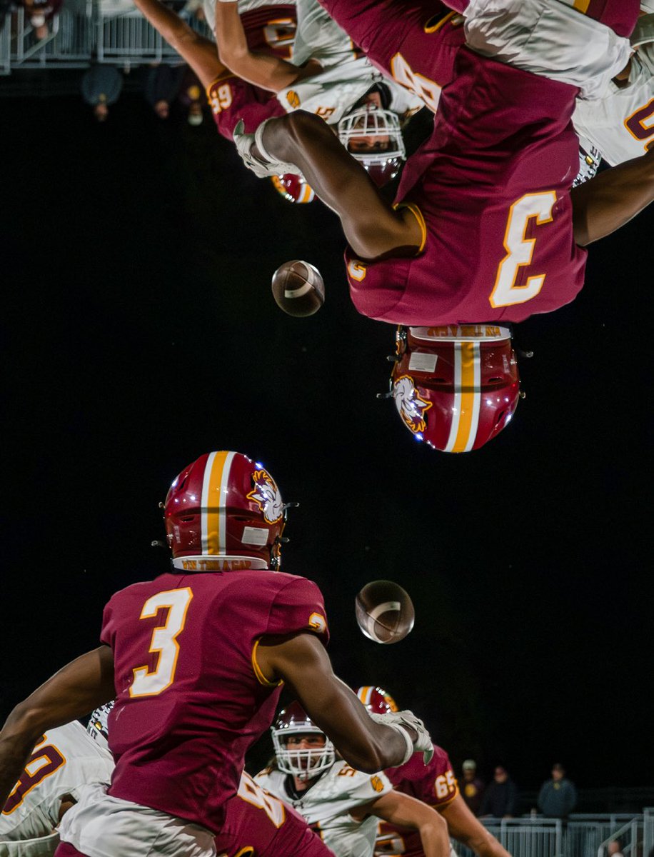 Northern State Football🐺 🏈 tweet media