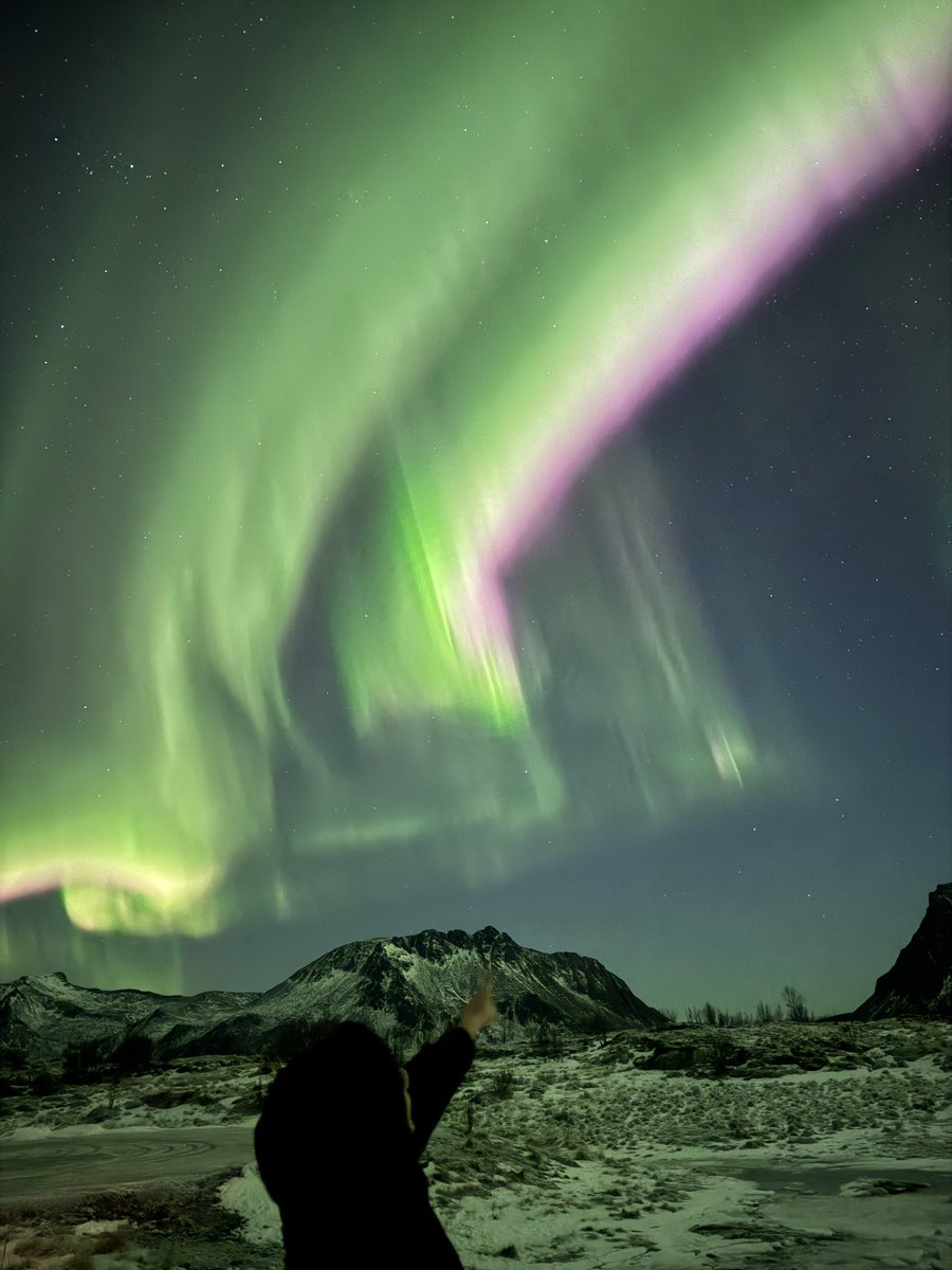 more magnificient views from tonight 🥺 subhanAllah free show dari balcony rumah je 🫶🏻