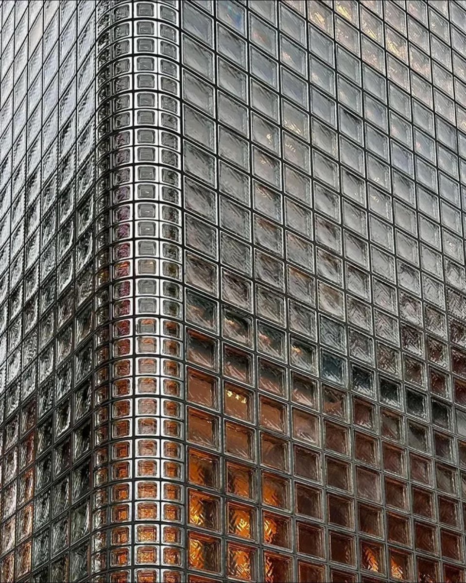 hutdesigns's tweet image. The timeless design of Maison Hermés