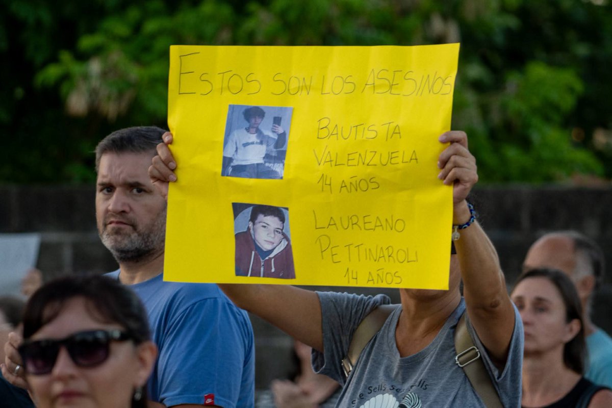 Delito de Adulto Pena de Adulto

#JusticiaporJeremiasMonzon