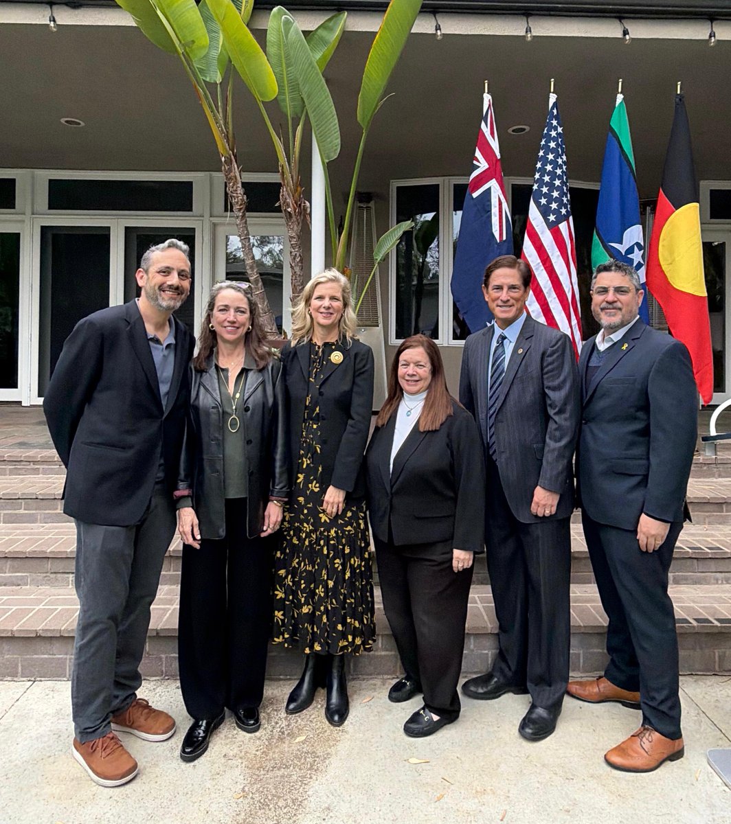 Tanya Bennett tweet media