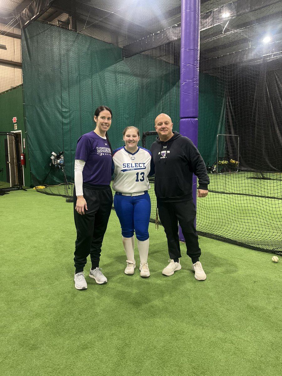 CatRichman_13's tweet image. I had a great time @McKendreeSB camp this past Monday. I loved seeing @Coach_Tarter, @tfost00, @Dowhl00, and all the players again. Thank you for all the new catching drills I can use. Hope to be back soon! @Select16Zagozda @ejonesrockchalk @TopPreps @gobigrecruiting…
