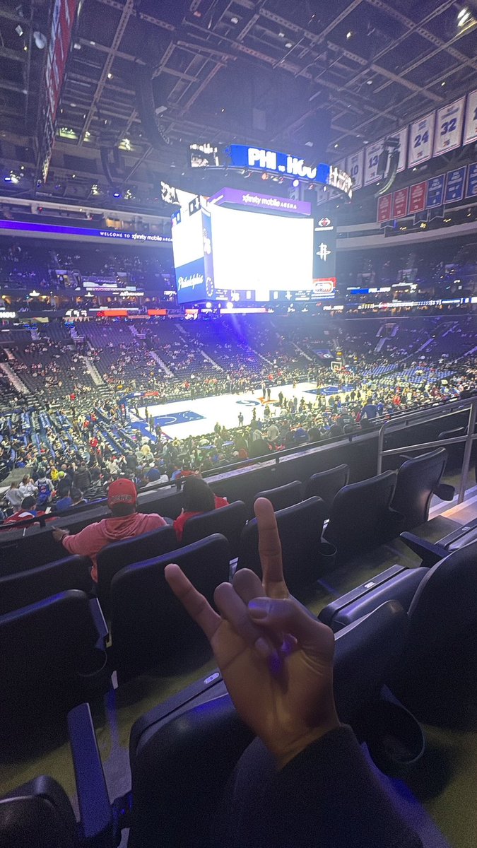 SCJaySnagUp's tweet photo. @BiasedHouston we out here man. H-Town represent🤘🏾 https://t.co/RO6f2s6ovh
