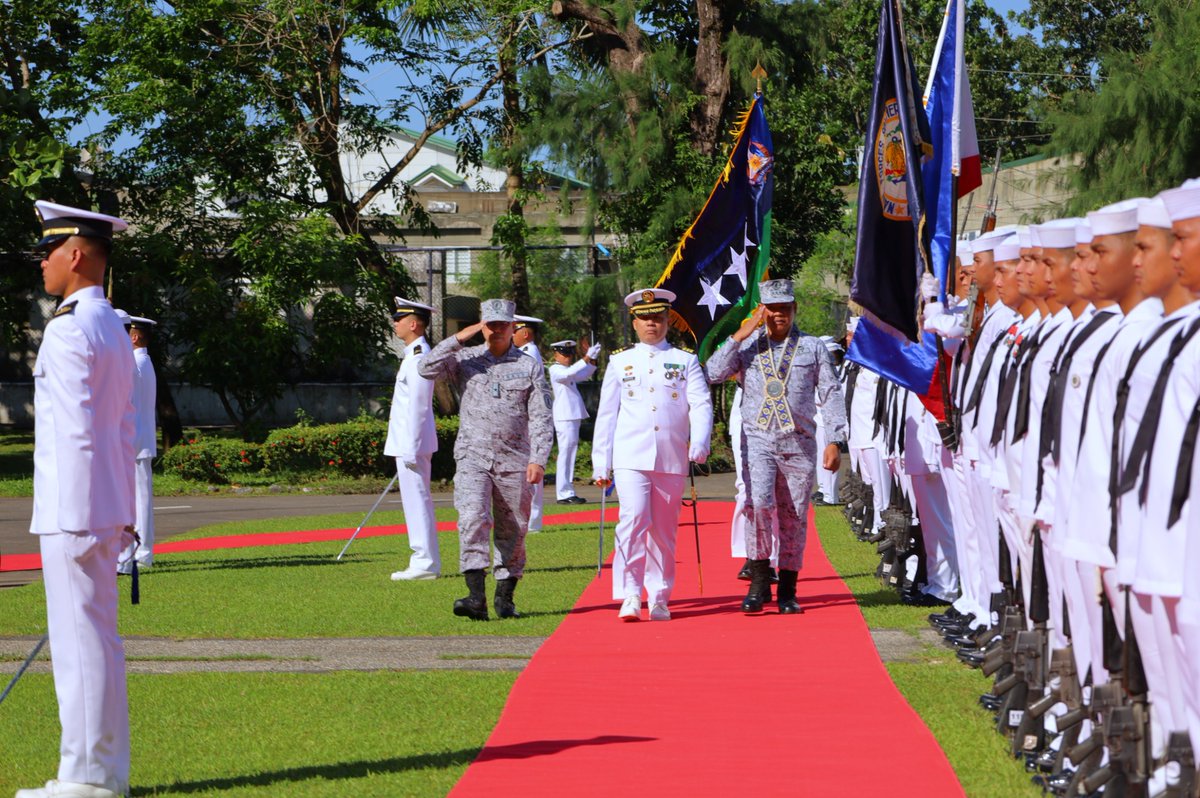 TeamWESCOM's tweet photo. Commander, Western Command Visits Naval Forces Southern Luzon

LEGAZPI CITY — Naval Forces Southern Luzon (NFSL) welcomed the Commander of the Western Command (WESCOM), Vice Admiral Alfonso F Torres Jr PN, during his official visit on January 20, 2026. Vice Admiral Torres Jr. was accorded battalion-sized arrival honors and received by the NFSL Commander, Commodore Estelito B Lagadia Jr PN.

The visit featured a ceremonial reception followed by an executive session where key leaders reviewed the operational developments, aligned strategic directions, and discussed measures to further strengthen regional maritime security. Vice Admiral Torres Jr. also conducted talks with troops and NFSL personnel, offering words of encouragement and commending them for their steadfast service and professionalism.

The engagement reinforced the close working relationship between WESCOM and NFSL, underscoring their shared focus on mission readiness, regional security, and personnel well-being. It also fostered enhanced coordination, knowledge sharing, and morale among the officers and enlisted personnel in attendance.

#AFPyoucanTRUST
#TeamWESCOM
#wescomtransformationroadmap
#patriotsanddefenders
#OneAFPOnePhilippines
#StrongAFPStrongPhilippines
#OurSeasOurRightsOurFuture