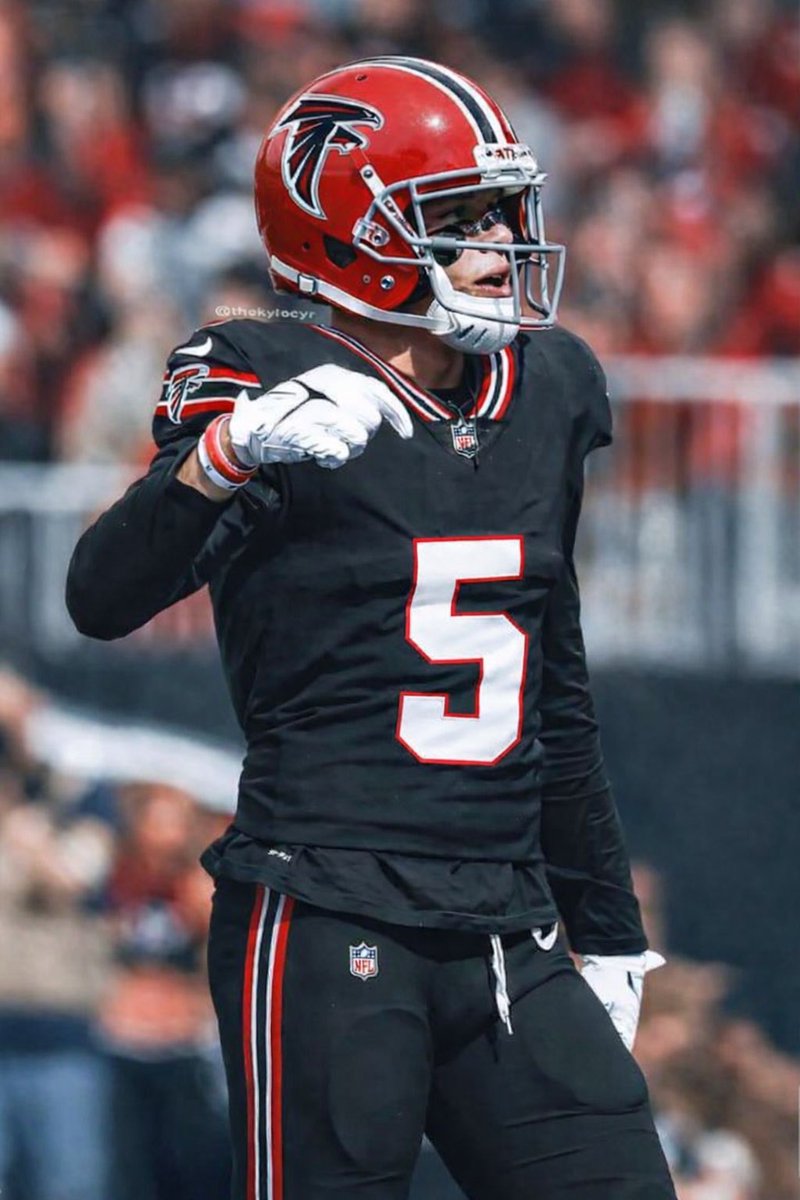 MikeyB_17's tweet photo. @ATLVsTheWRLD I prefer red number but here it is https://t.co/QZLThwZAPT