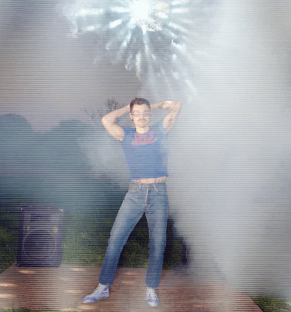 BuzzingPop's tweet image. What are your initial thoughts on Harry Styles’ new single “Aperture”?