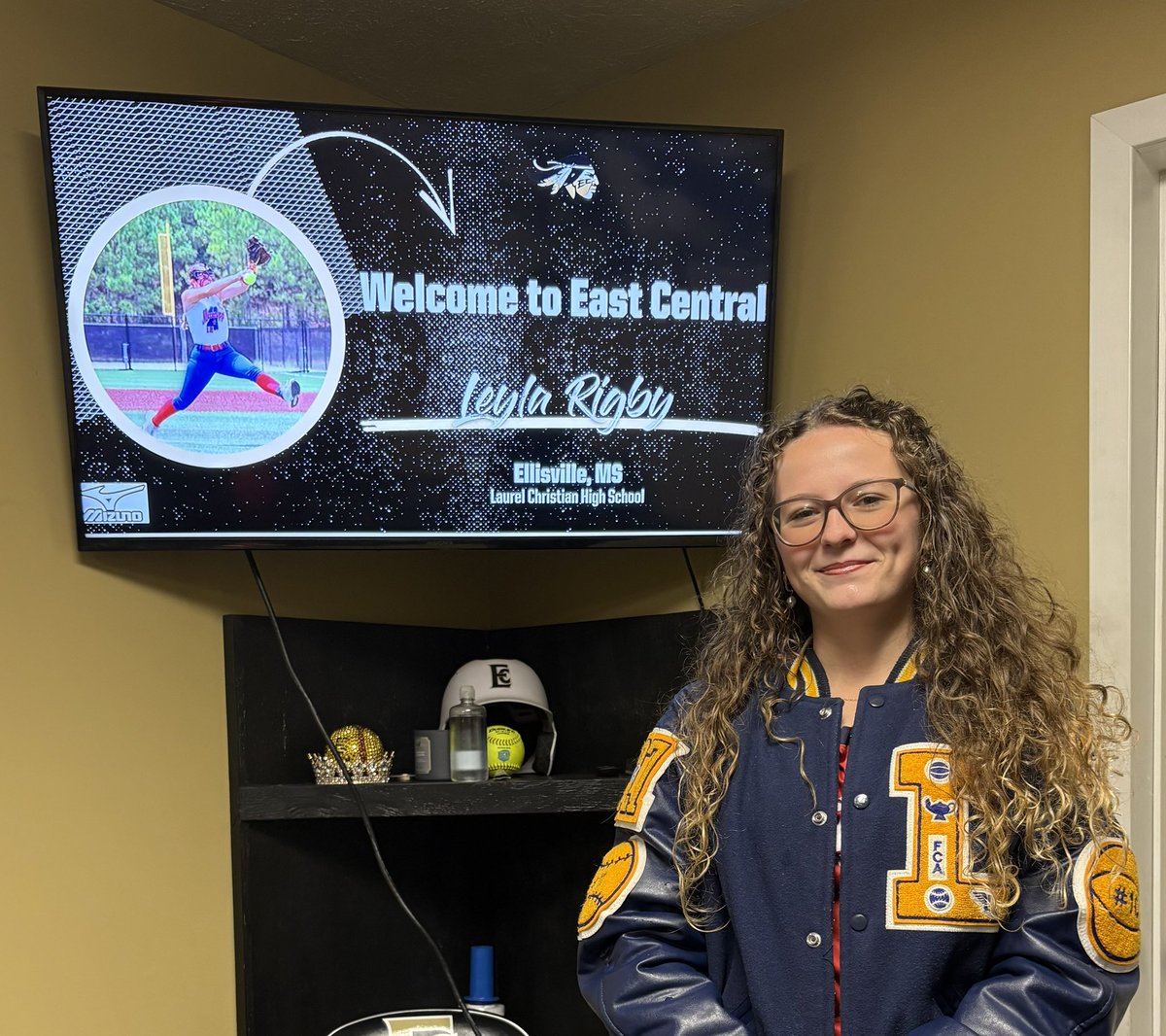 LRigby12_2027's tweet photo. More blessings from God. Thank you, Coach White and @ECCCSoftball, for inviting me on a visit of campus and for the offer. Enjoyed getting to see the facilities beyond the ball field and learning more about the program. #sharpenthespear https://t.co/I5yYwXxzLB