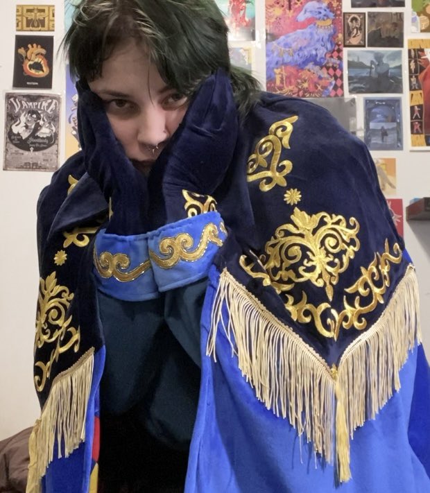 necroma888's tweet image. As my first big sewing project I made my dnd character’s cape !