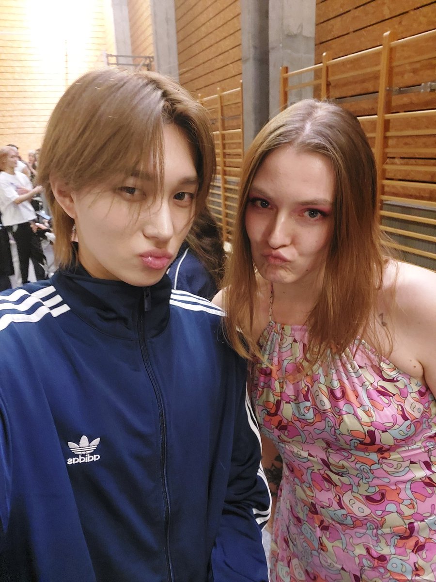 iconicsince1998's tweet photo. Kaczuchy
#P1HarmonyinGdansk https://t.co/xfRp7E71c1