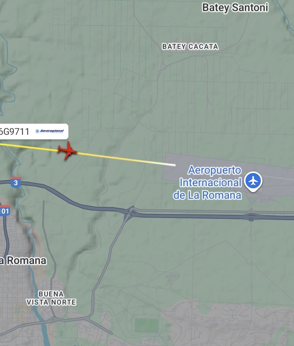Actualización: vuelo aterrizó en Aeropuerto La Romana en República Dominicana, el cual permaneció cerrado mientras se revisaba la aeronave. Tras múltiples patrones de espera y una pasada baja en Punta Cana, el Boeing 737-400 y su tripulación aterrizaron sin novedades adicionales.