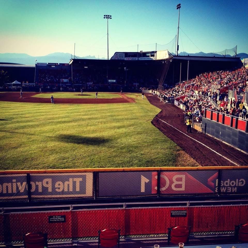 vancanadians's tweet photo. Peak 2016 #ThrowbackThursday https://t.co/Wj8ibwcaew