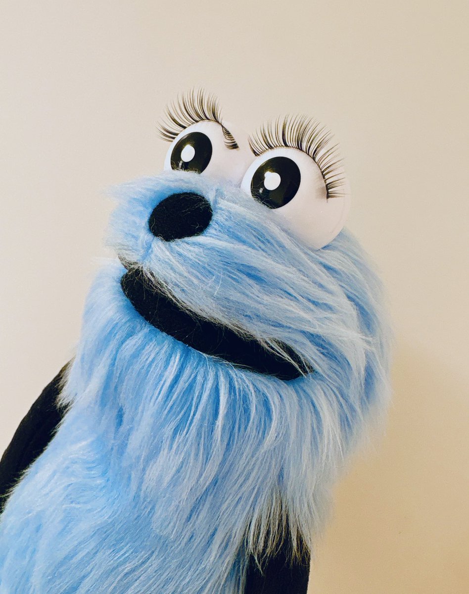 sun_wari_neko_n's tweet image. つけま置き場にめっちゃ良いな…👁️👁️