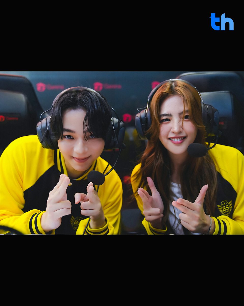 thheadline's tweet image. 