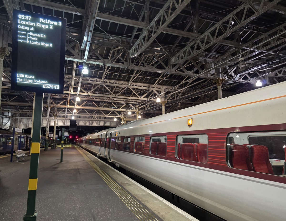 Capt. Osbert Twinge, Bt. KCB. tweet media